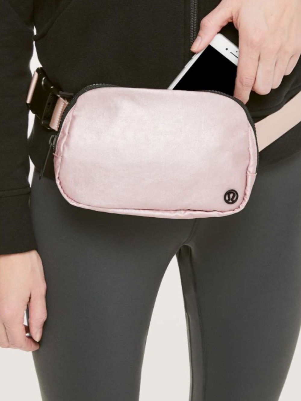 Lululemon Everywhere Belt Bag *1L
TB2 Peach Gold EUC - Picture 3 of 7